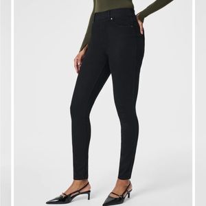 Spanx  Black Ankle Skinny Jeans